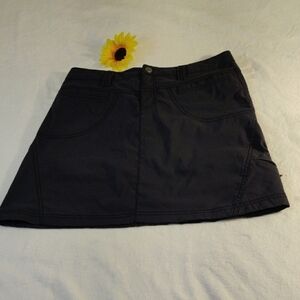 ATHLETA. Classic Black Women's Skirt.